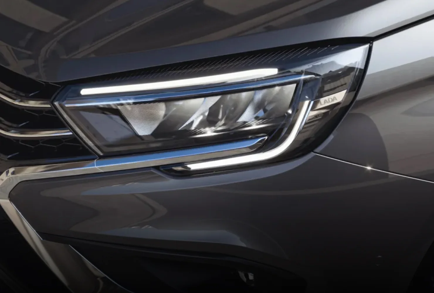 Светодиодная передняя фара LADA Vesta SW